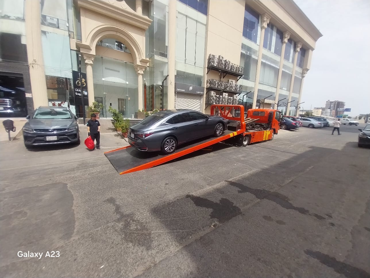 نقل السيارات المعطلة